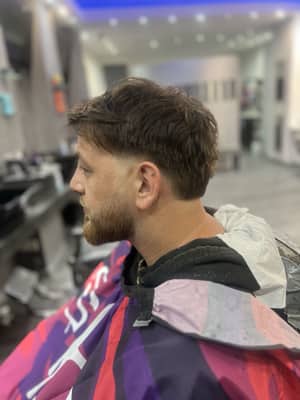 Burst fade - beard razor sculpting